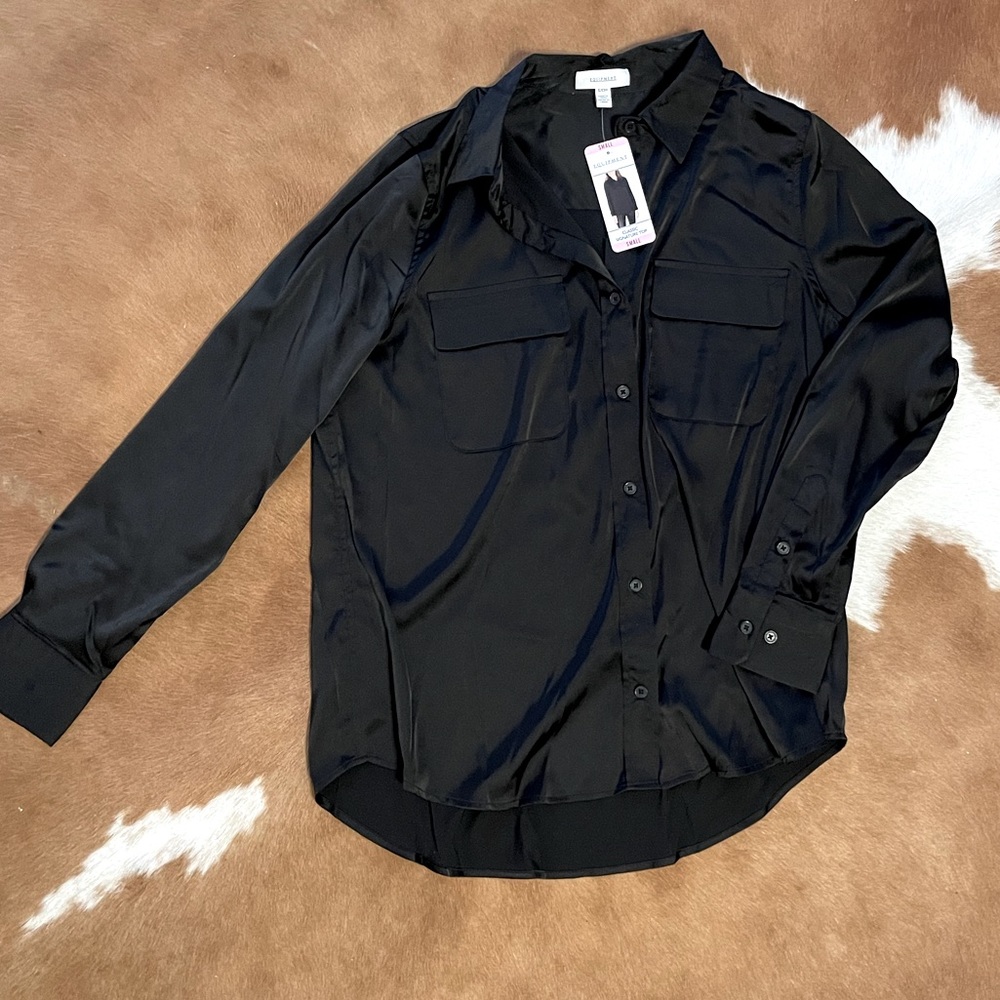 Equipment Black Classic Signature Top Small NWT